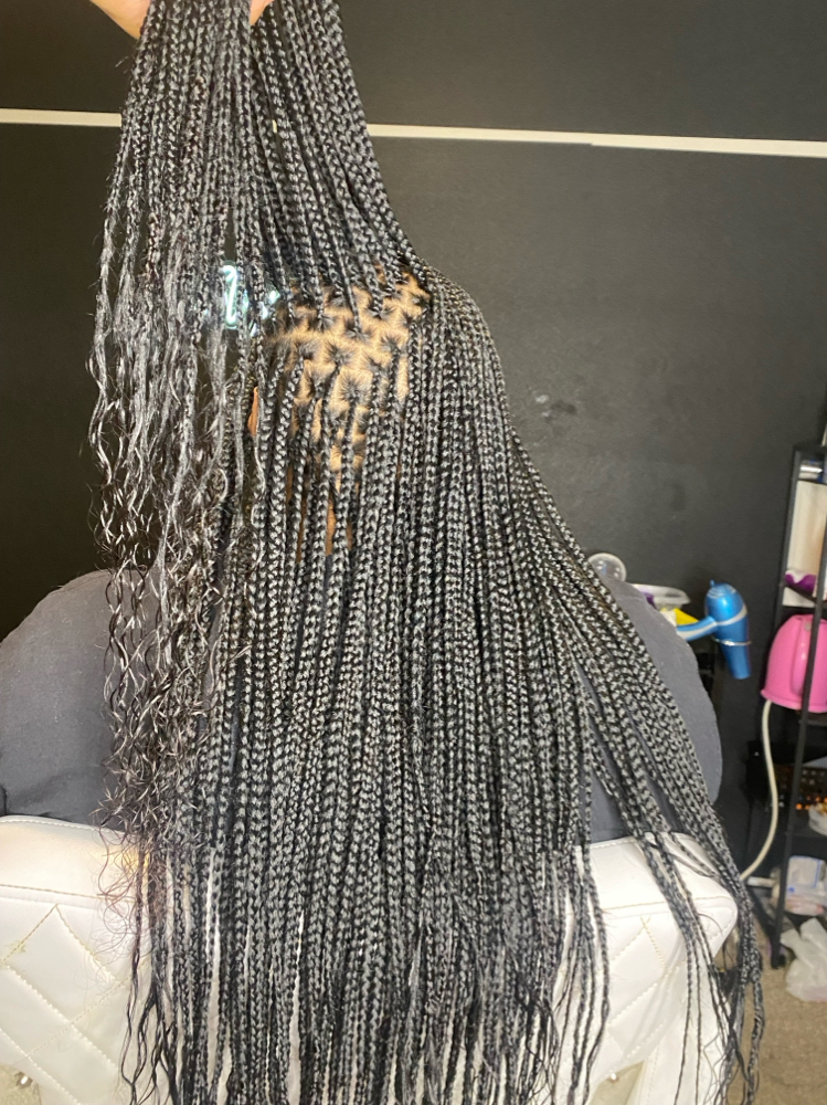 Knotless With Boho Ends