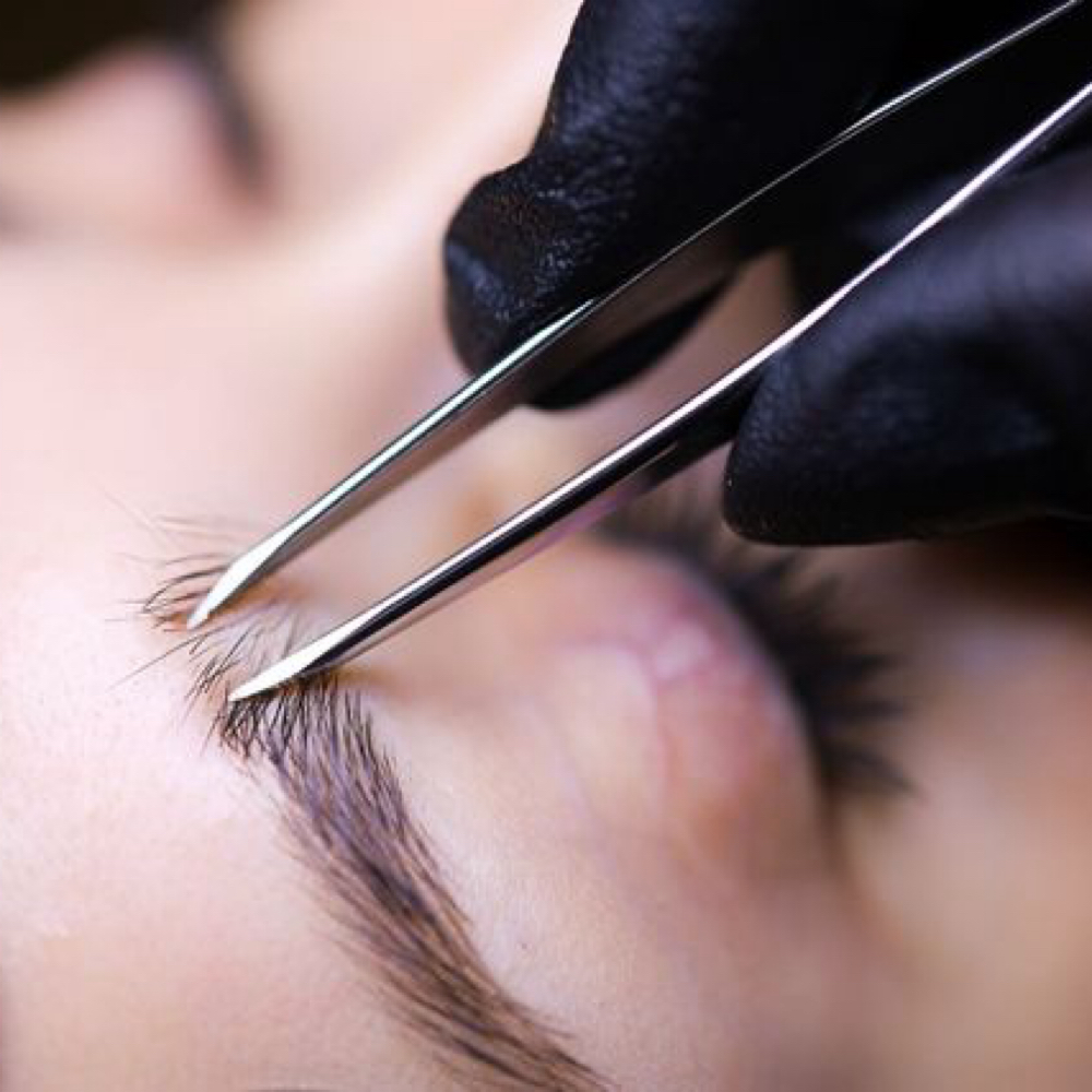 Eyebrow Tweezing at Beautifully Beat in Waterbury, CT