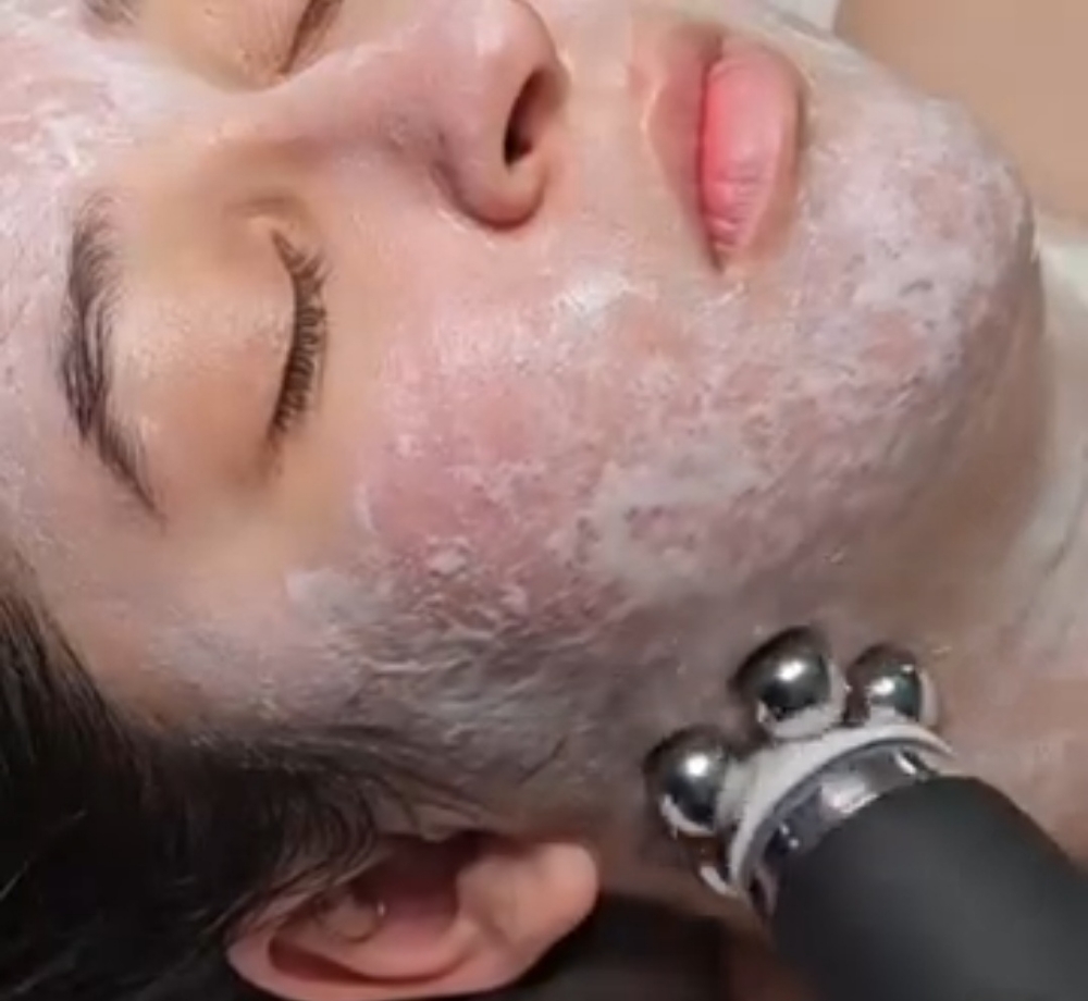 Winter Hydrating Facial