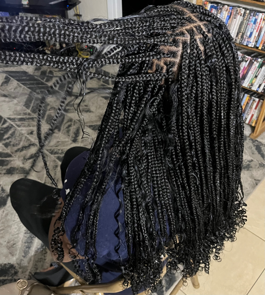 Small Boho Knotless