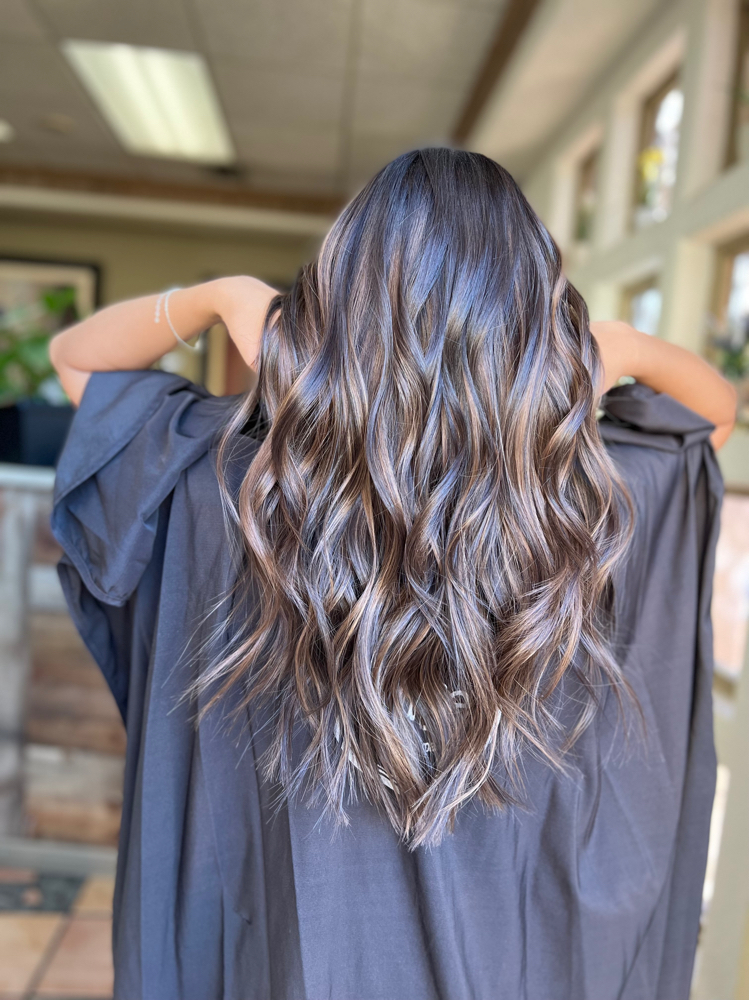 Highlight Service at Savage Styles hair & makeup in El Paso, TX