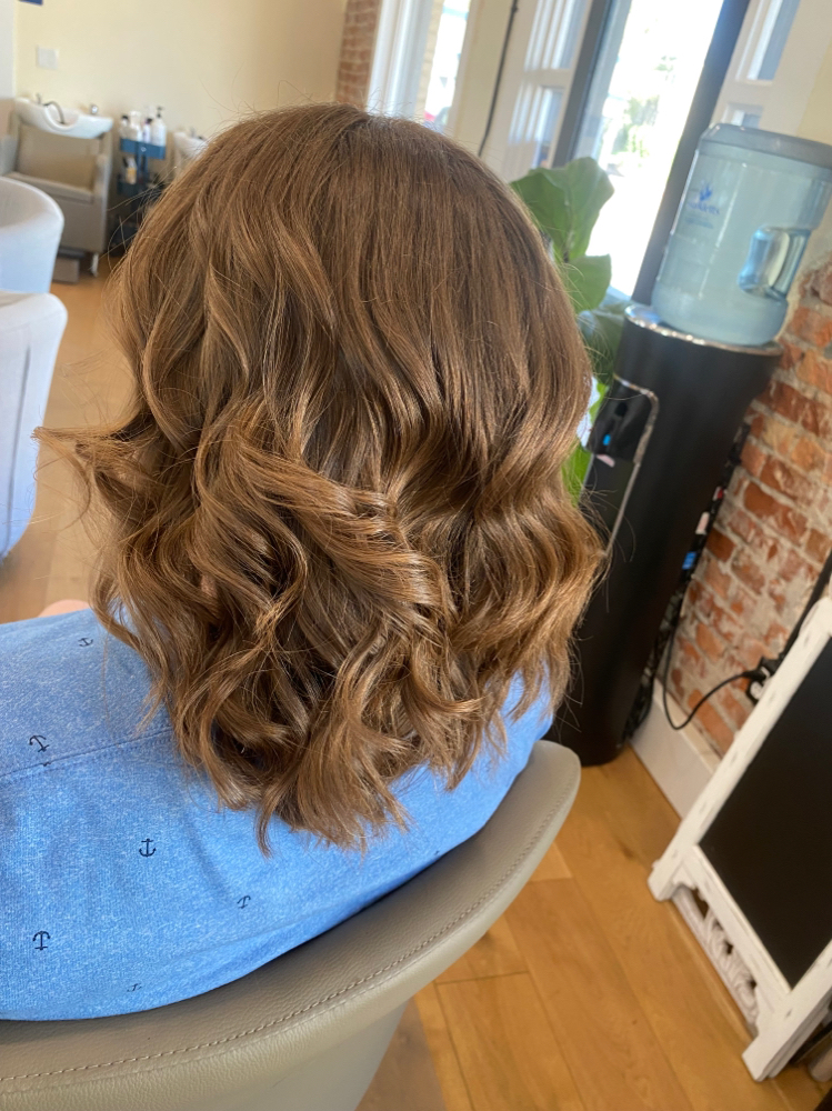 Shampoo Cut & Style