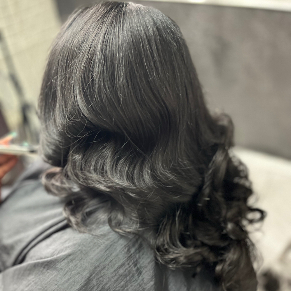 Medium/LongHair at THE BEAUTY COLLECTIVE STUDIO in Duncanville, TX
