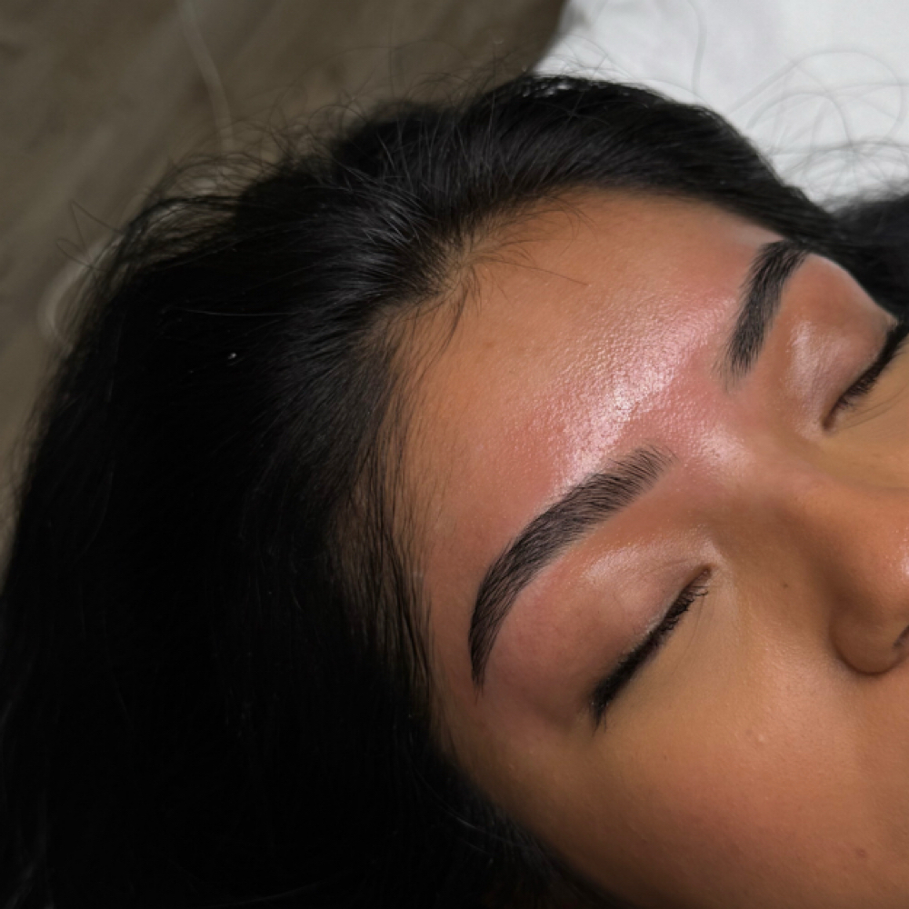 Brow Wax And Shape at GlowHausByItzel in Las Vegas, NV