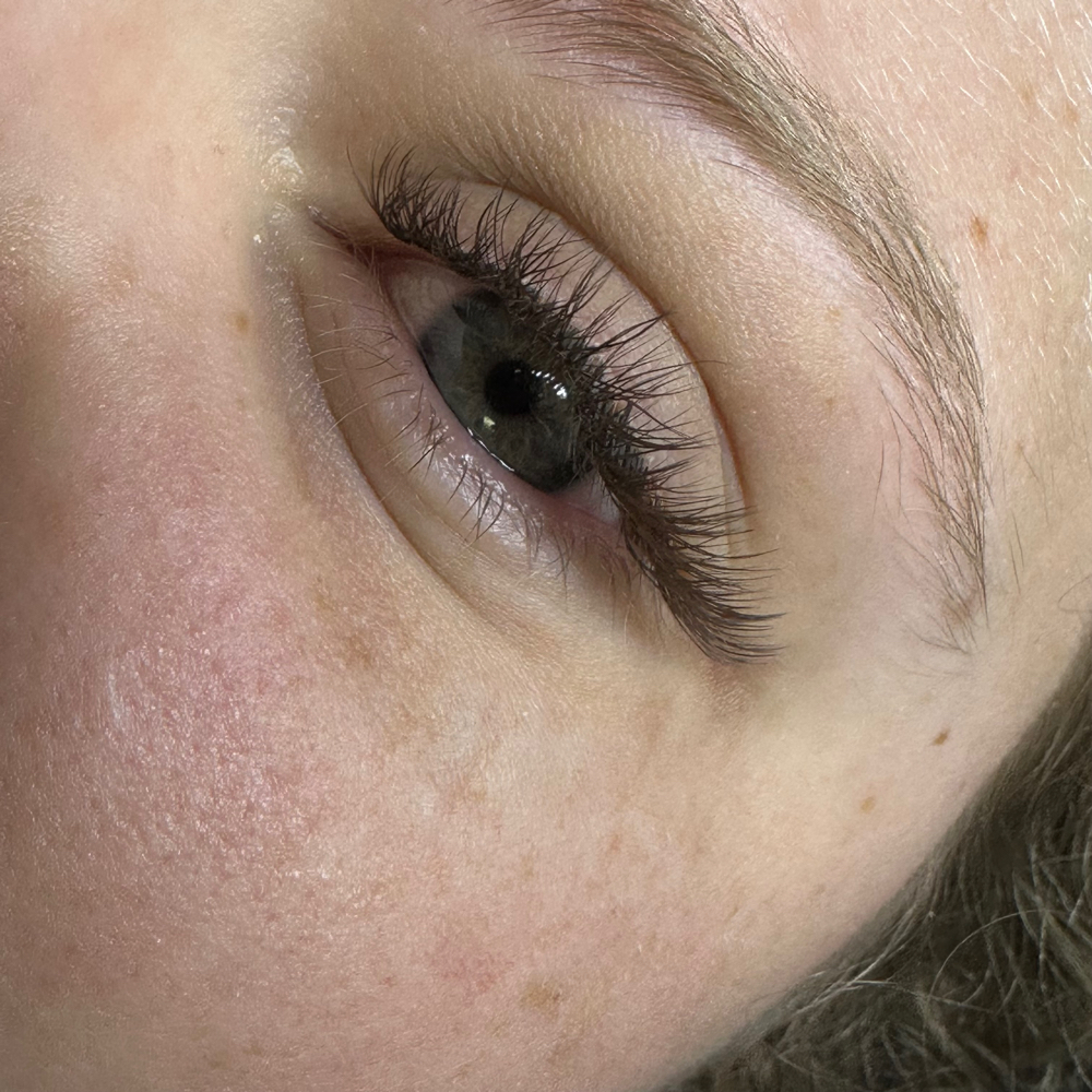 Brown YY Lashes - Full Set