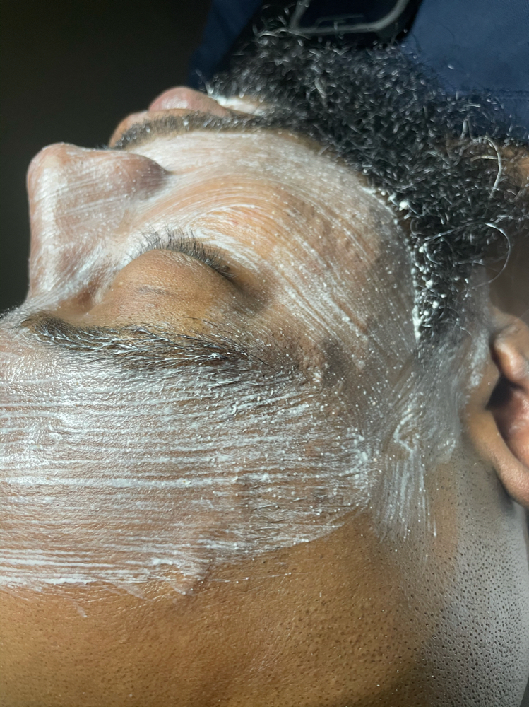 Beard Treatment W/Customized Facial