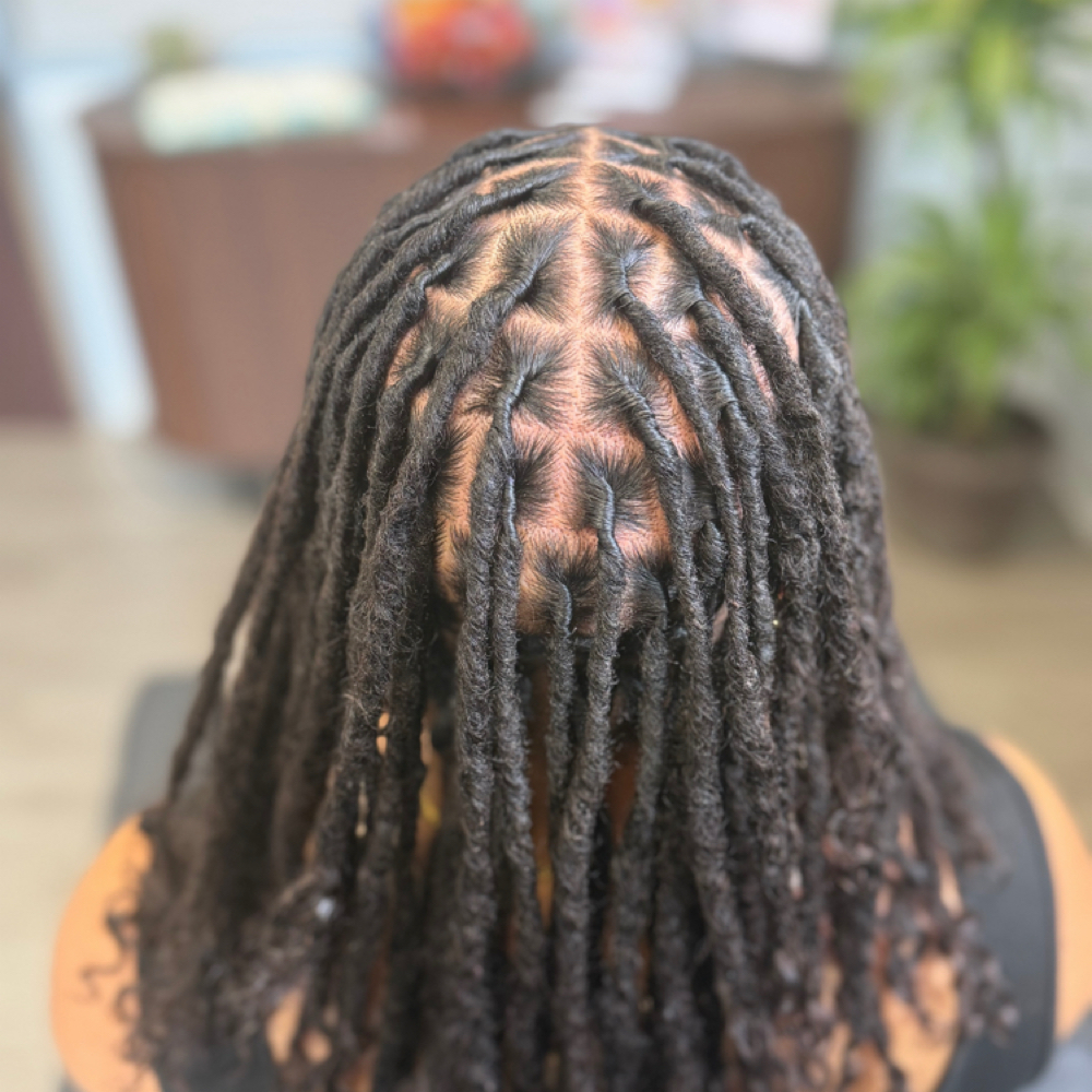 Loc Retwist (up to 110 Loc count) at Na'Truely Crown'd in Farmington, MI