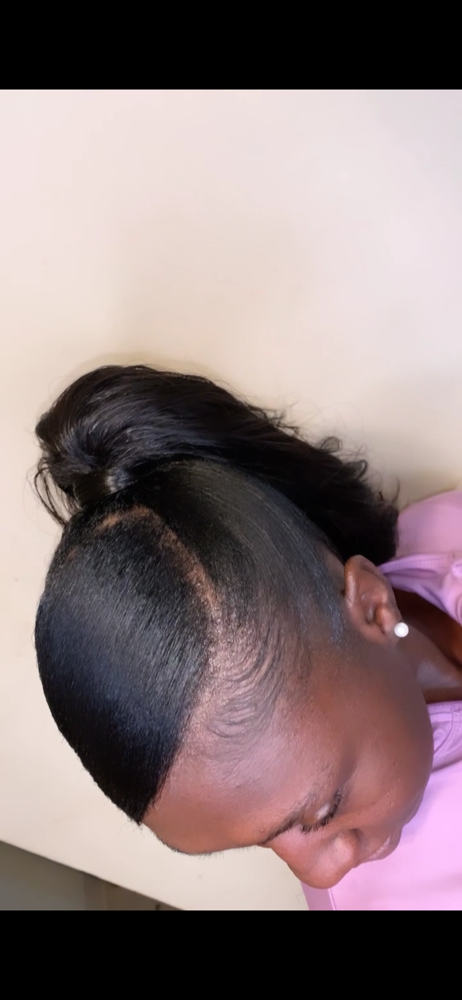 Up-do Ponytail /w Side Part