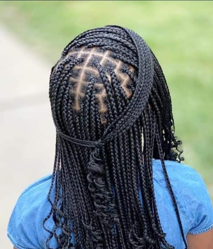 Small Knotless Braids