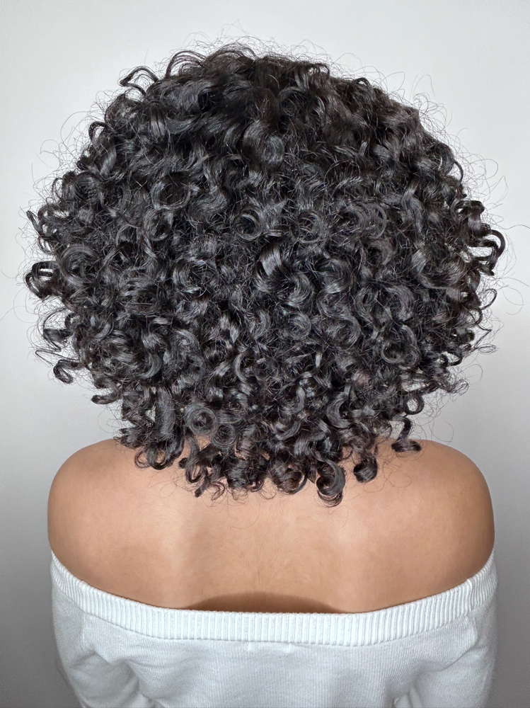 Lavish Cut ( tight curls )