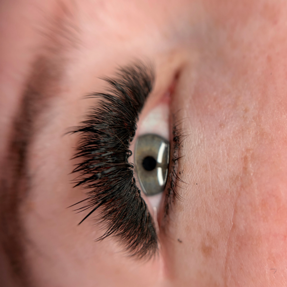 Wispy Volume Spikes at Maris Lash Studio in Rockport, TX