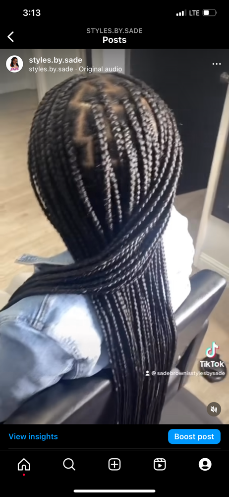 Medium Knotless Box Braids