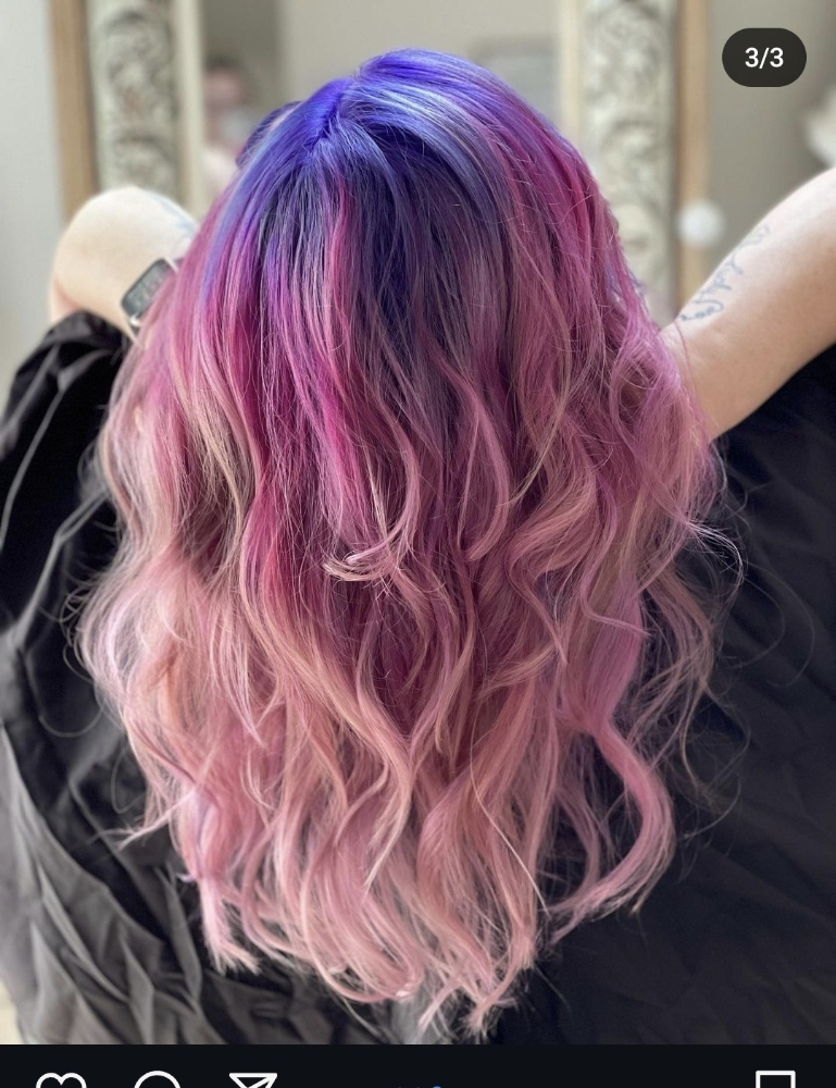 Vibrant color melt with lightening