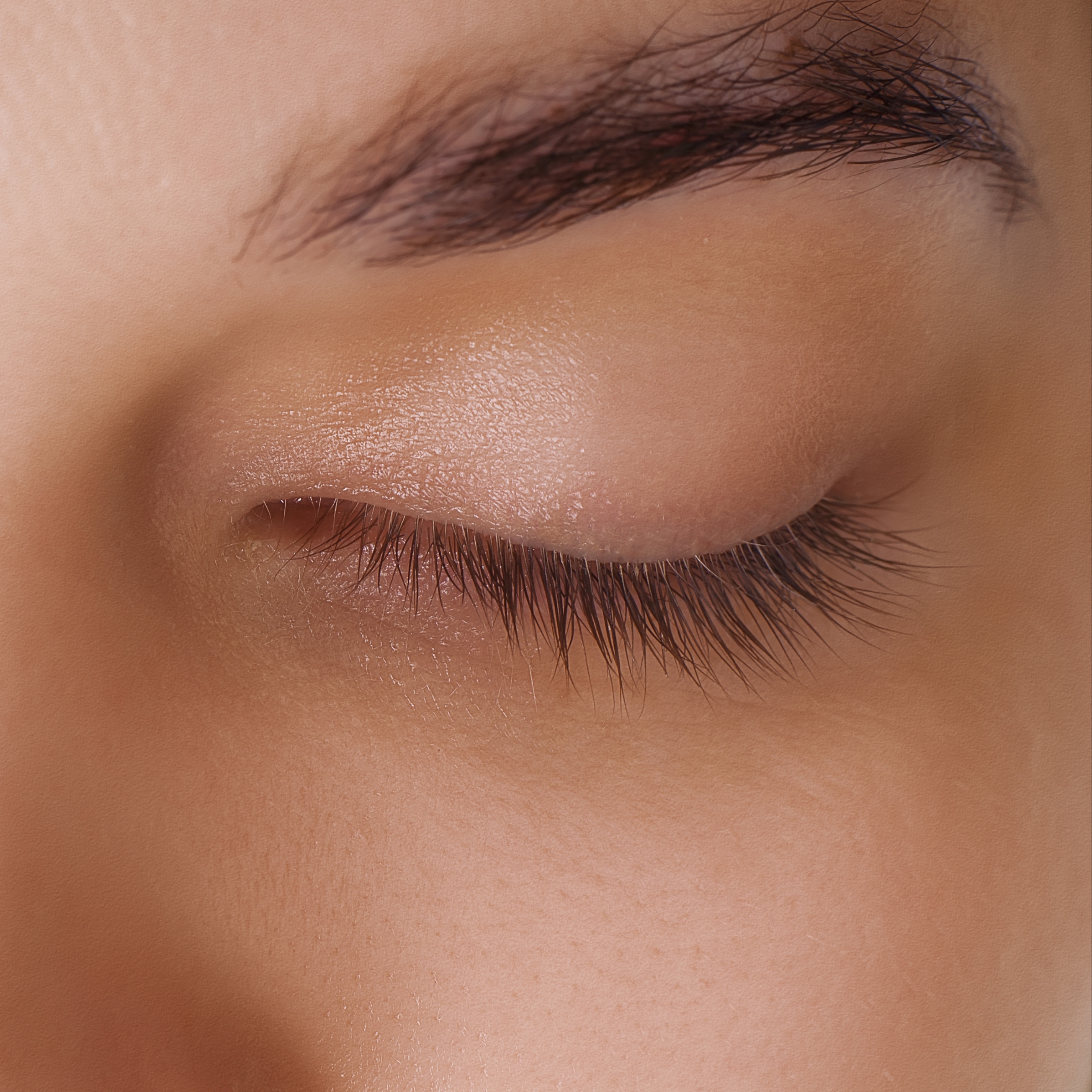 Lash Extension Removal