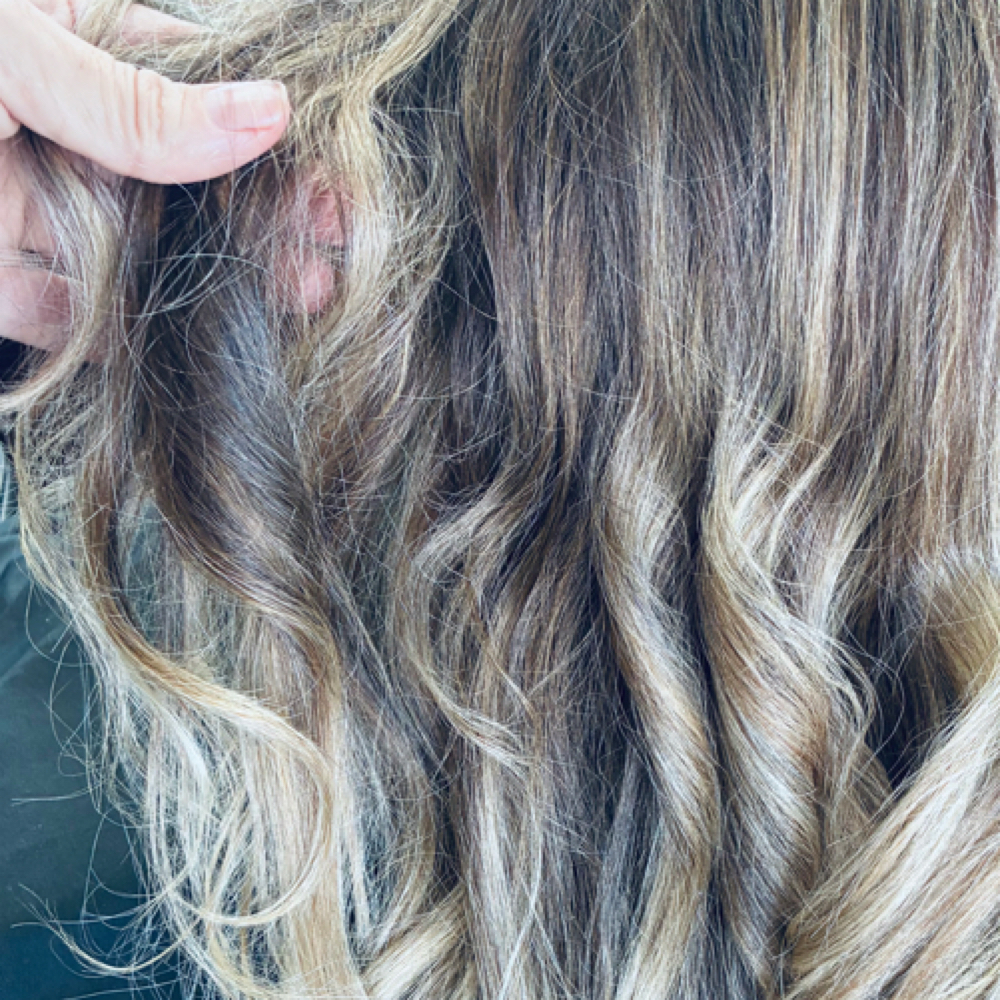 In Salon Consultation at FeelsNFray, LLC in Oklahoma City, OK