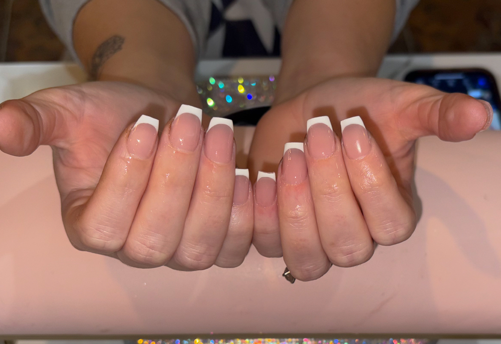 French Tip Manicure