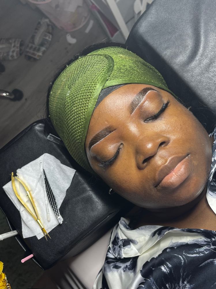 Brow Lamination Tint & Wax Deal