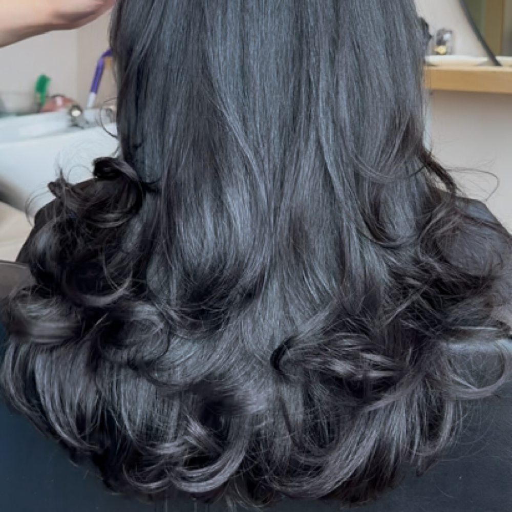 WASH | STYLE at Hell Razor Hair Co in Seattle, WA