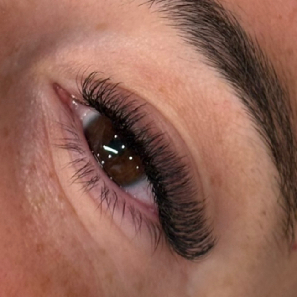 1.5 Hour Y Fill at Lash Bar in Preston, CT
