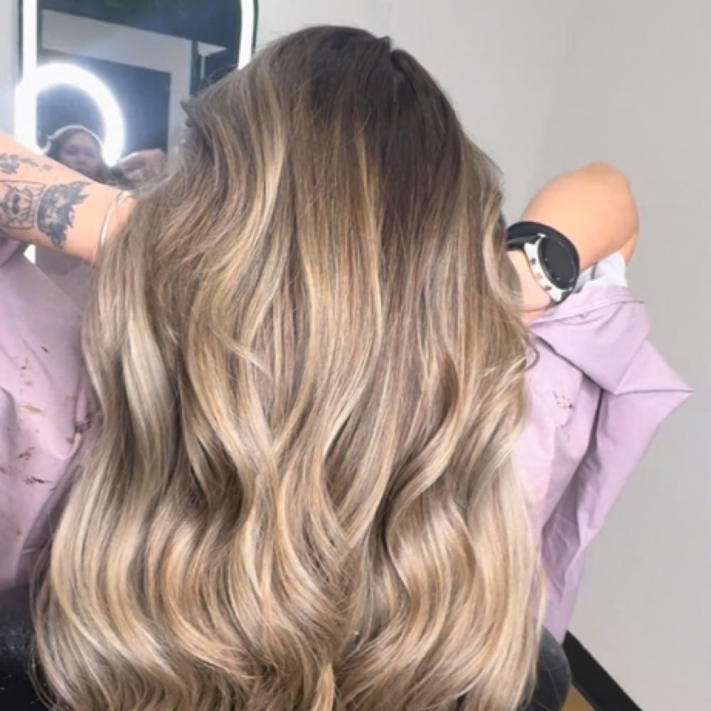 Lightening Services at JacqTheStylist in Lubbock, TX