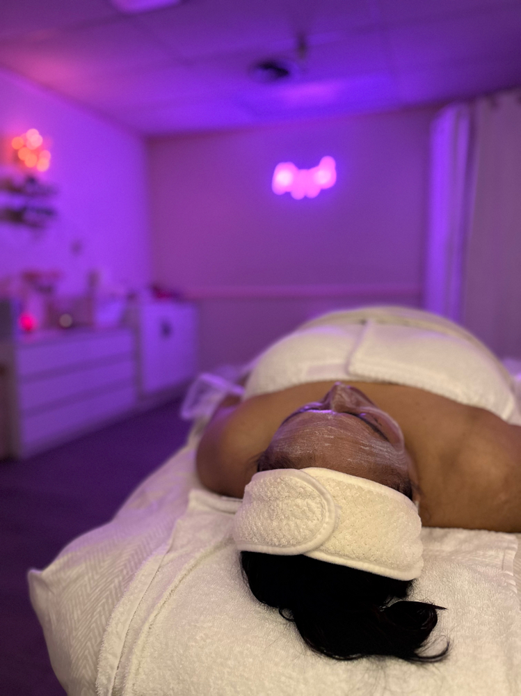 Luxury Facial