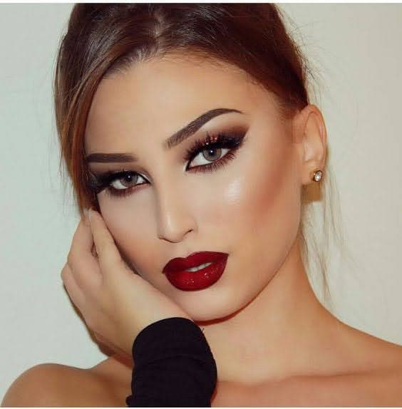 Glamour Makeup Look