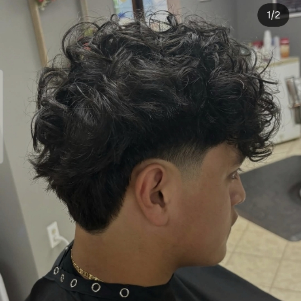 Mens Haircut at Ultra Visions Hair Salon in Etters, PA