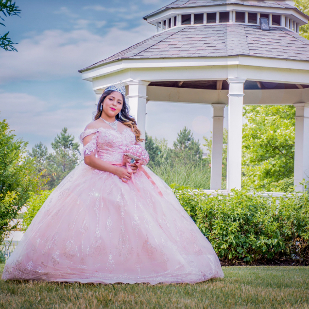 Evento at Angeles Ballon Photography in Gainesville, VA