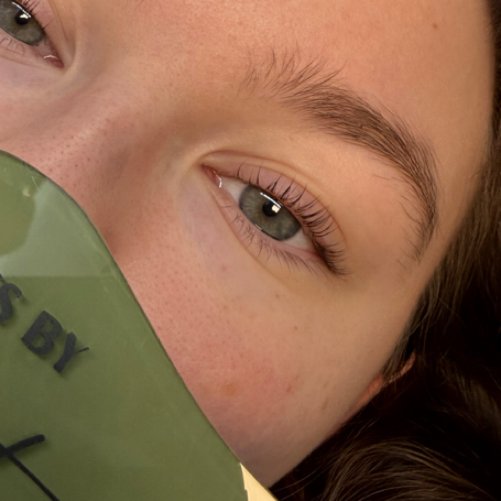 Standard Lash Lift at Court's Lash Room in Woodstock, CT