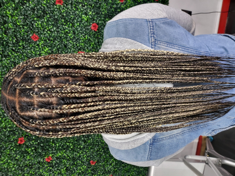 Knotless Braids at @ivtebeautyplace in Suitland  Md, MD