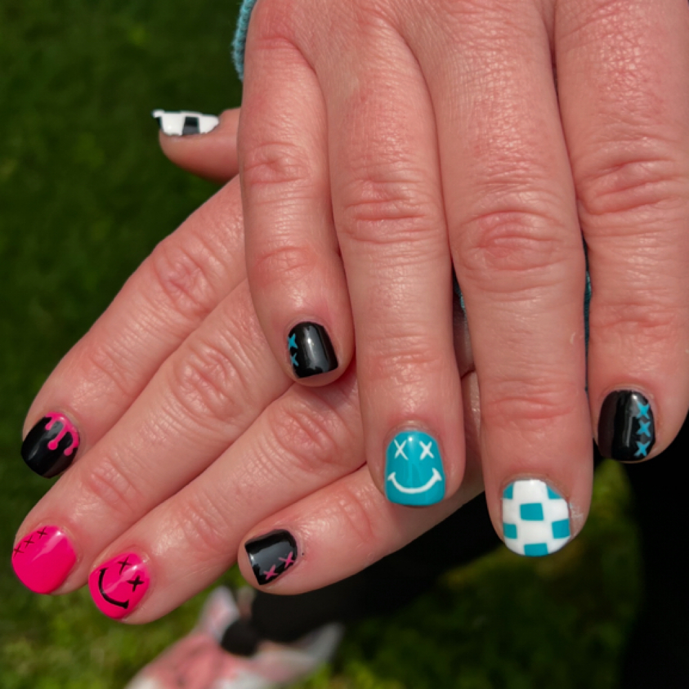 Gel Manicure at Oh Hello Pretty LLC in Millersburg, OH