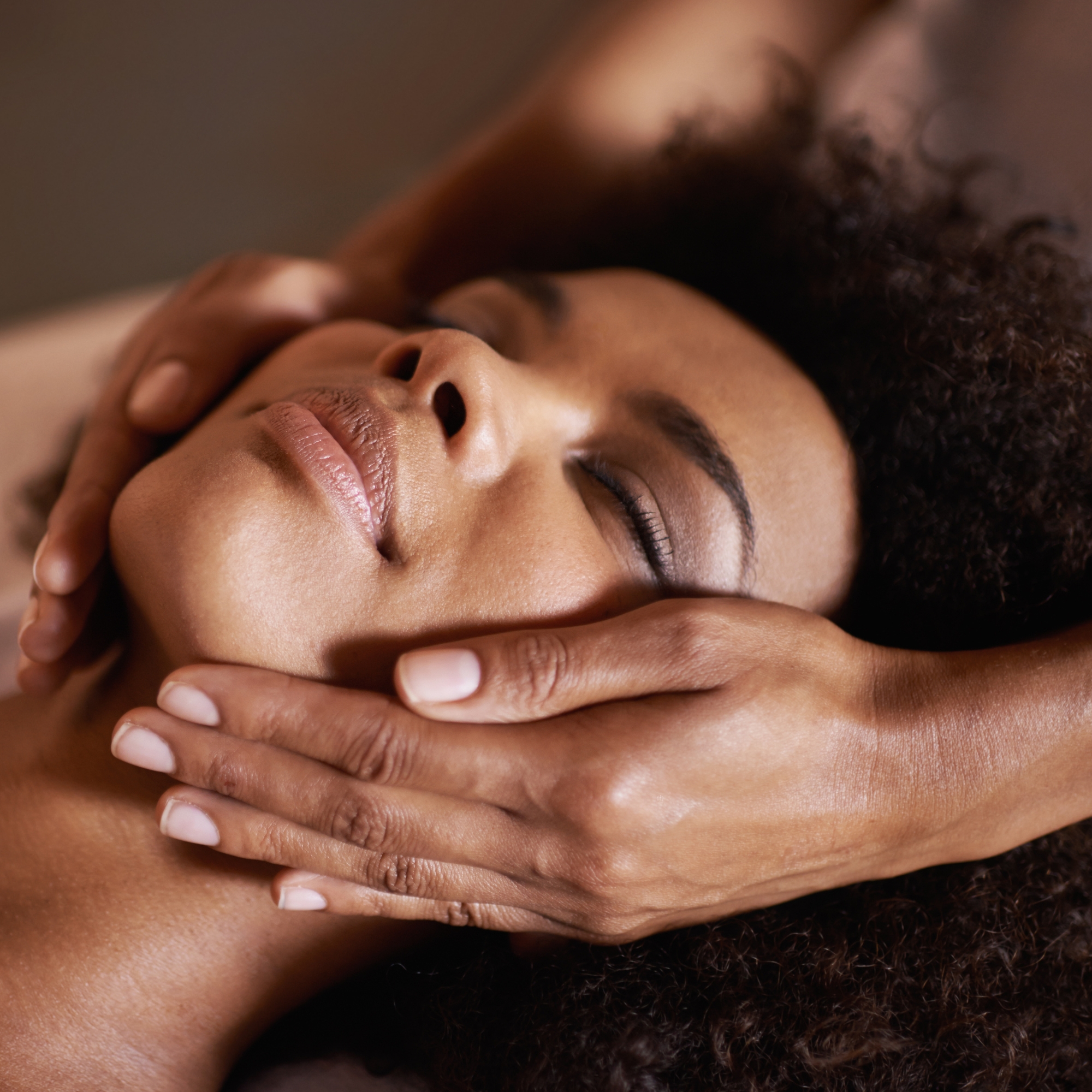 Glow & Restore Facial