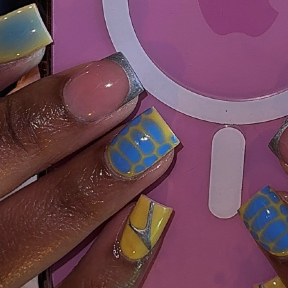 Recreation Set: Bring Your Inspo at Christina Mari in Raleigh, NC