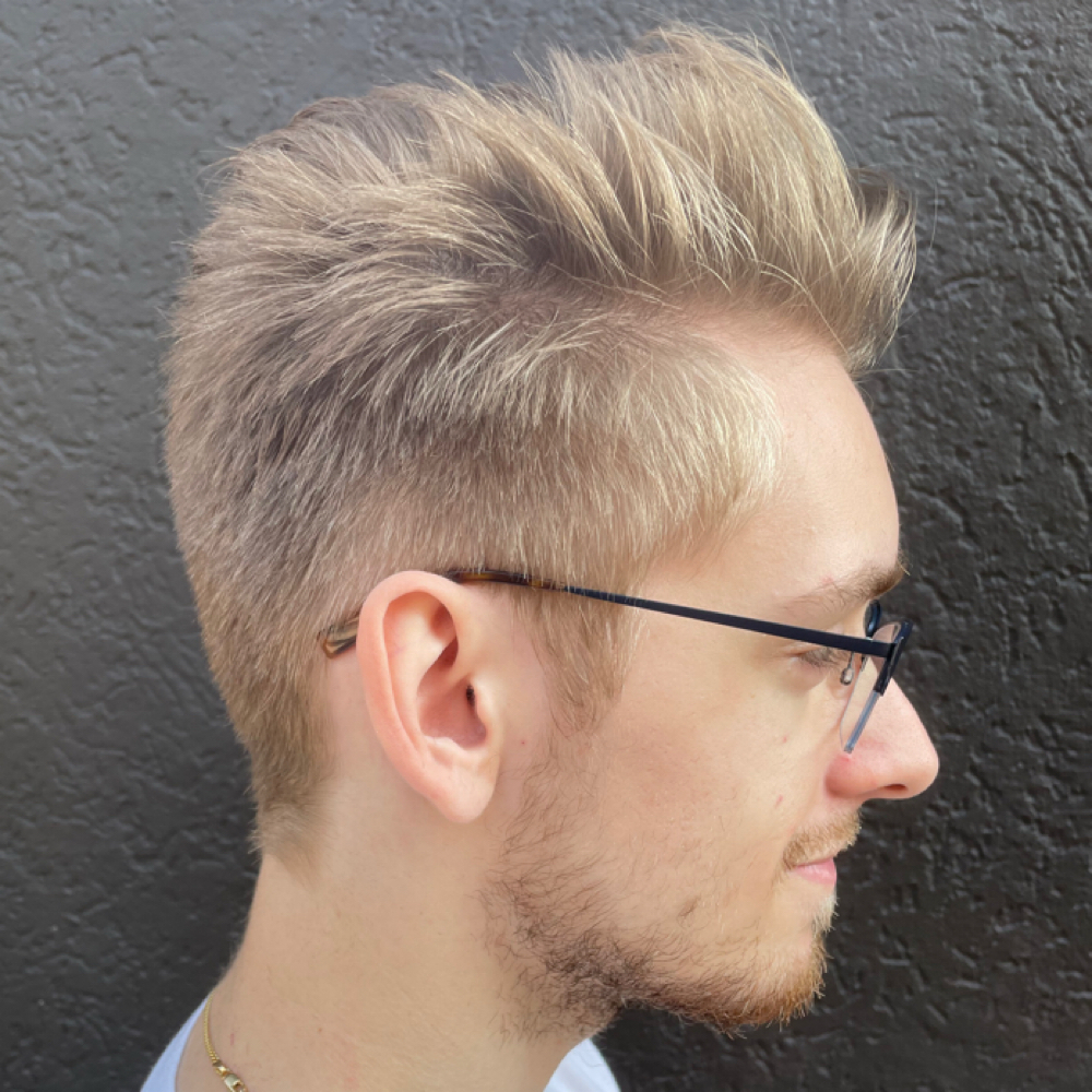 Men’s Haircut at Samantha Snips Studio in Garwood, NJ