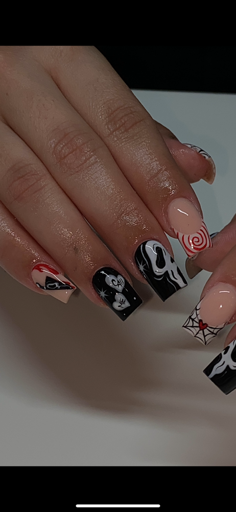 HALLOWEEN SPOOKY NAIL ART at RG HONEY HUES in taylor, MI