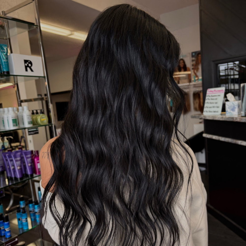 root retouch at Cameo Beauty Lounge in Delphos, OH