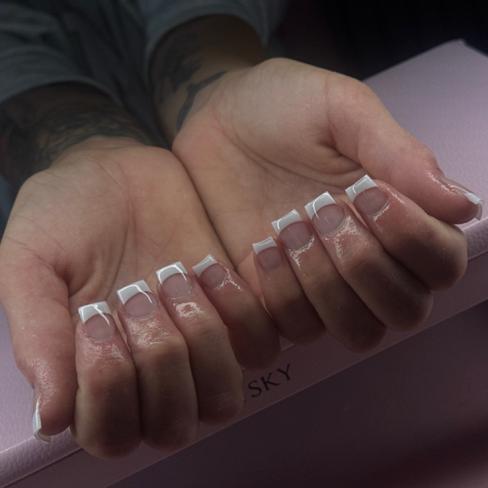 Bougie On A Budget at Lexxahh’s Luxury Nail Lab in Hartville, OH