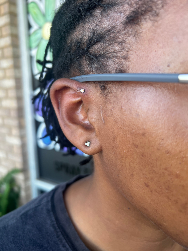 Forward Helix Piercing