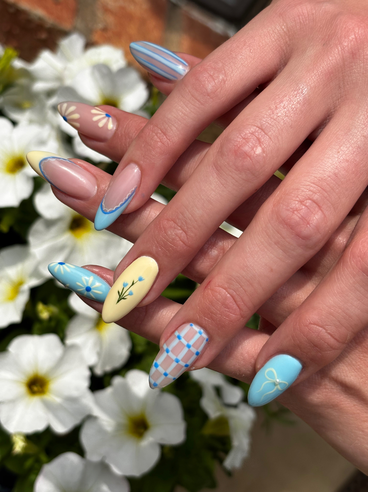 Medium Gel-X at Heartless Beauty in Dallas, TX