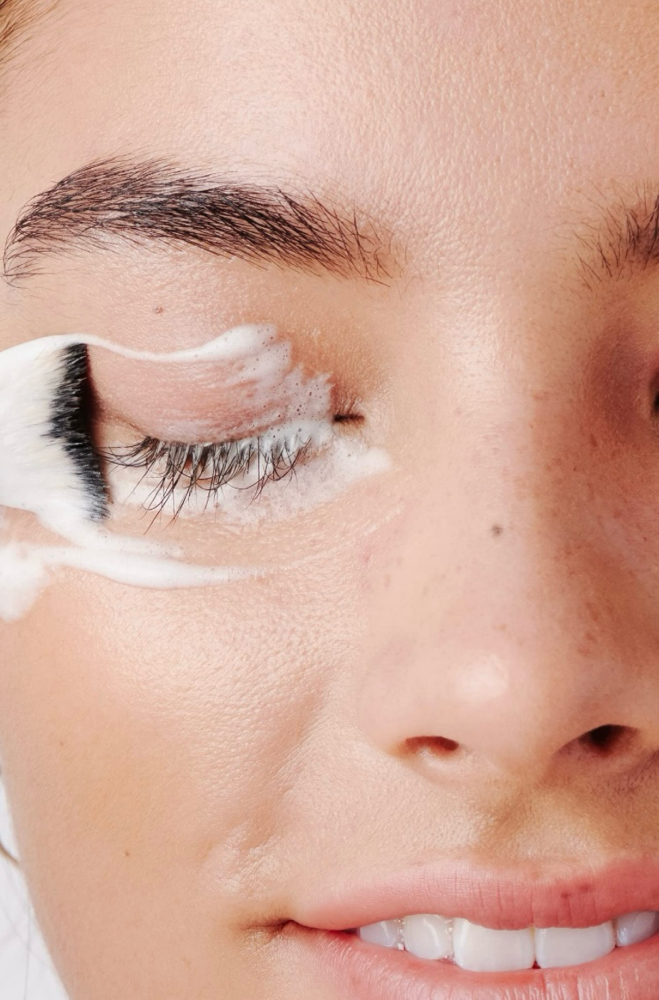 Complimentary Lash Bath