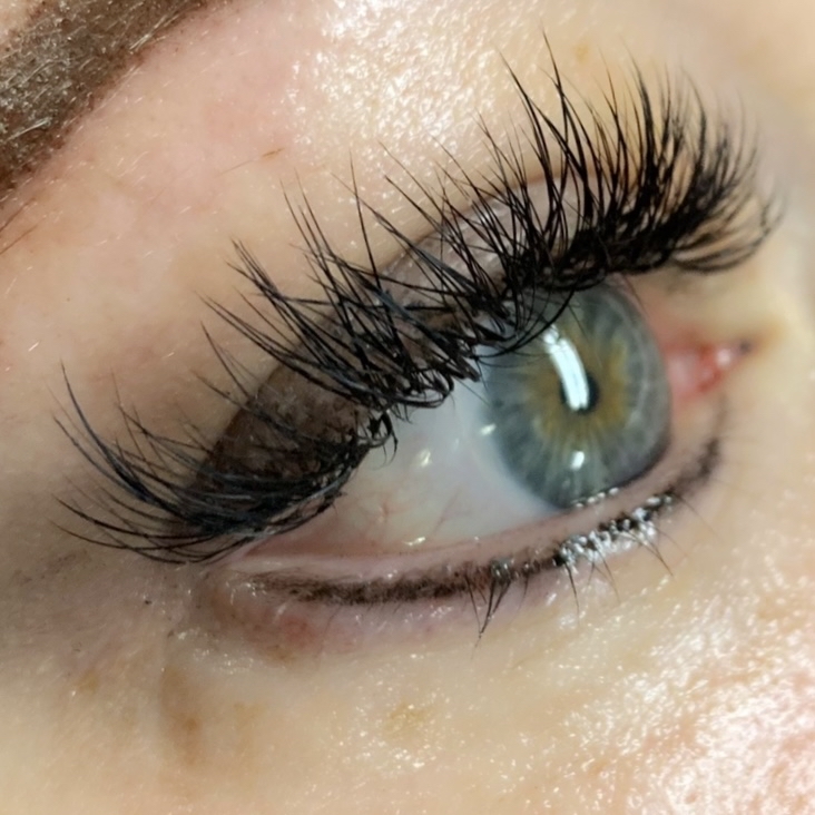 Lower Lash Enhanchment