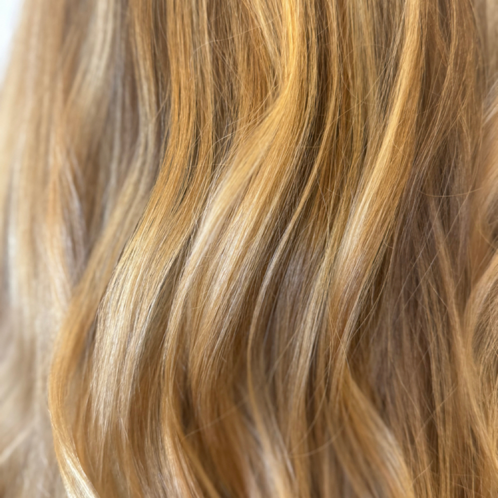 Partial Highlights at Mana’s Hair And Beauty in Jacksonville, FL