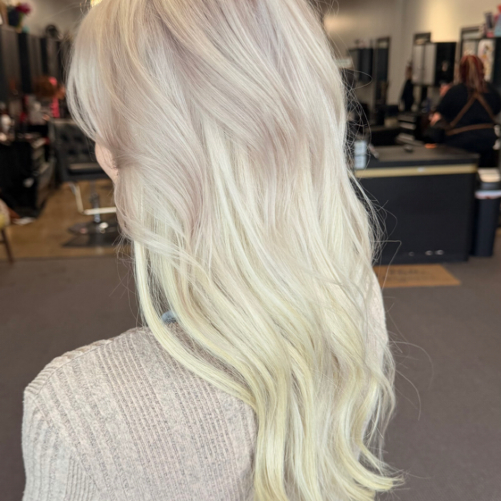 Extension Installs (RN) at Hello Gorgeous! in Council Bluffs, IA