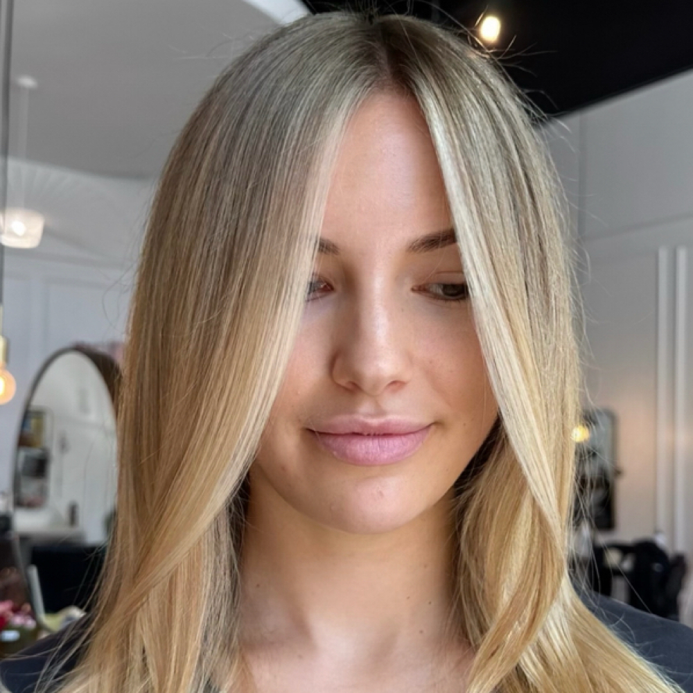 Samantha-Partial Highlight/Balayage at Salon BECK in Portland, OR