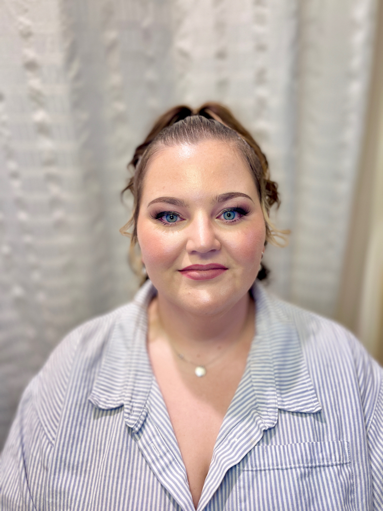 Natural Soft Glam at MGA’Signatures in North Liberty, IA