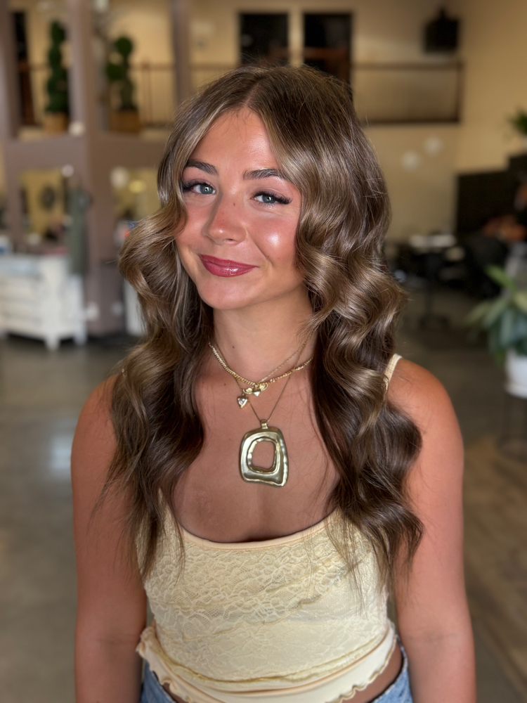 Shampoo And Style at Kayci Cosmetics in Thatcher, AZ