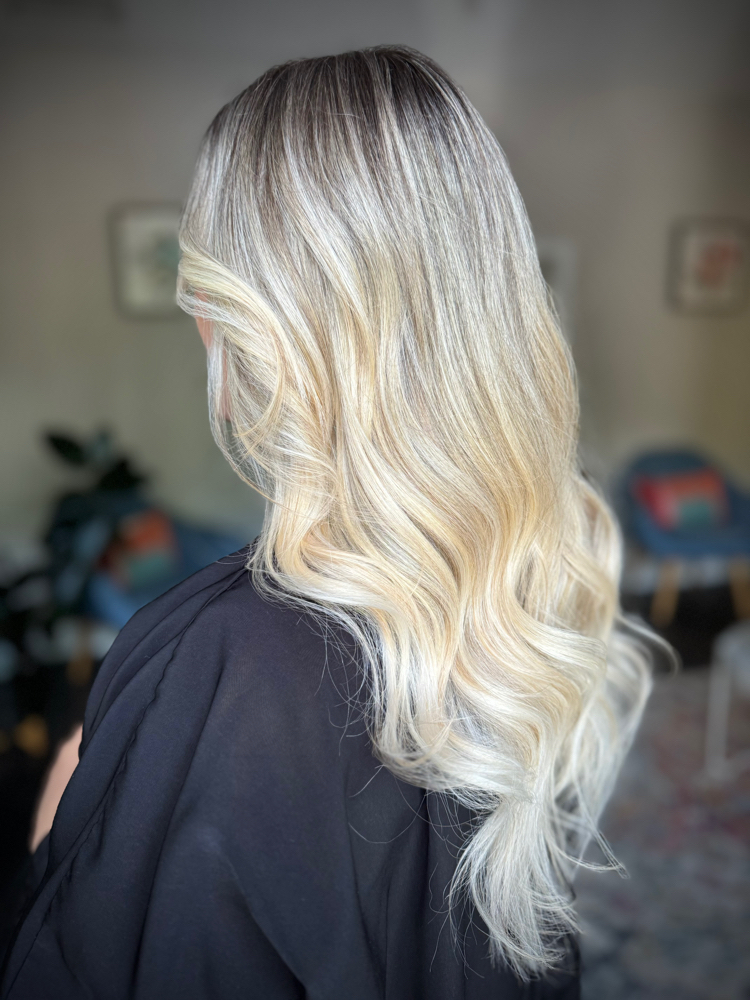 Full blonding-color Correction