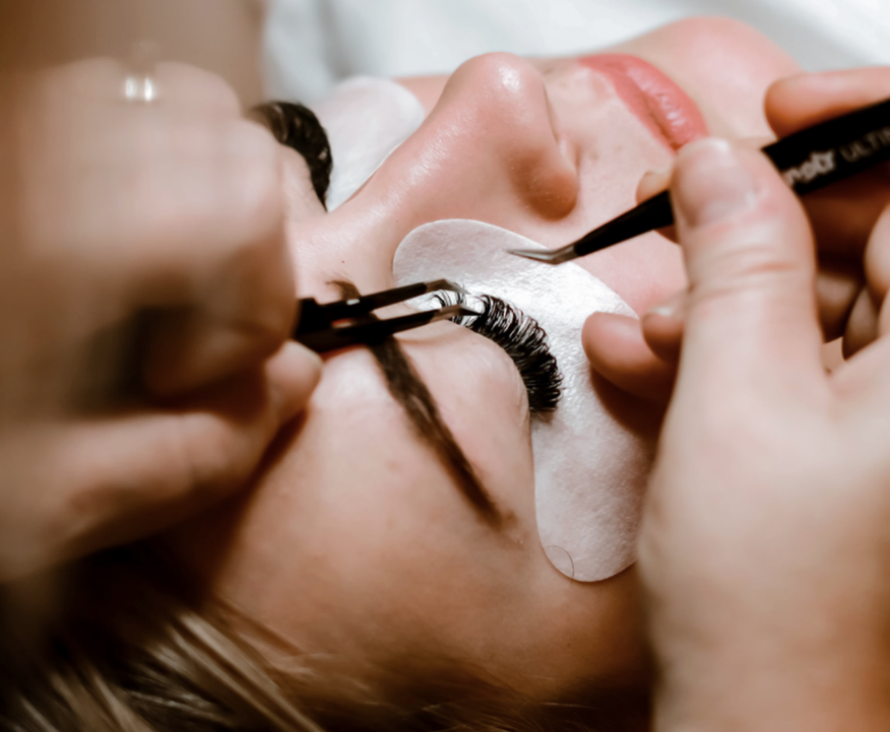 Volume Lash Extensions