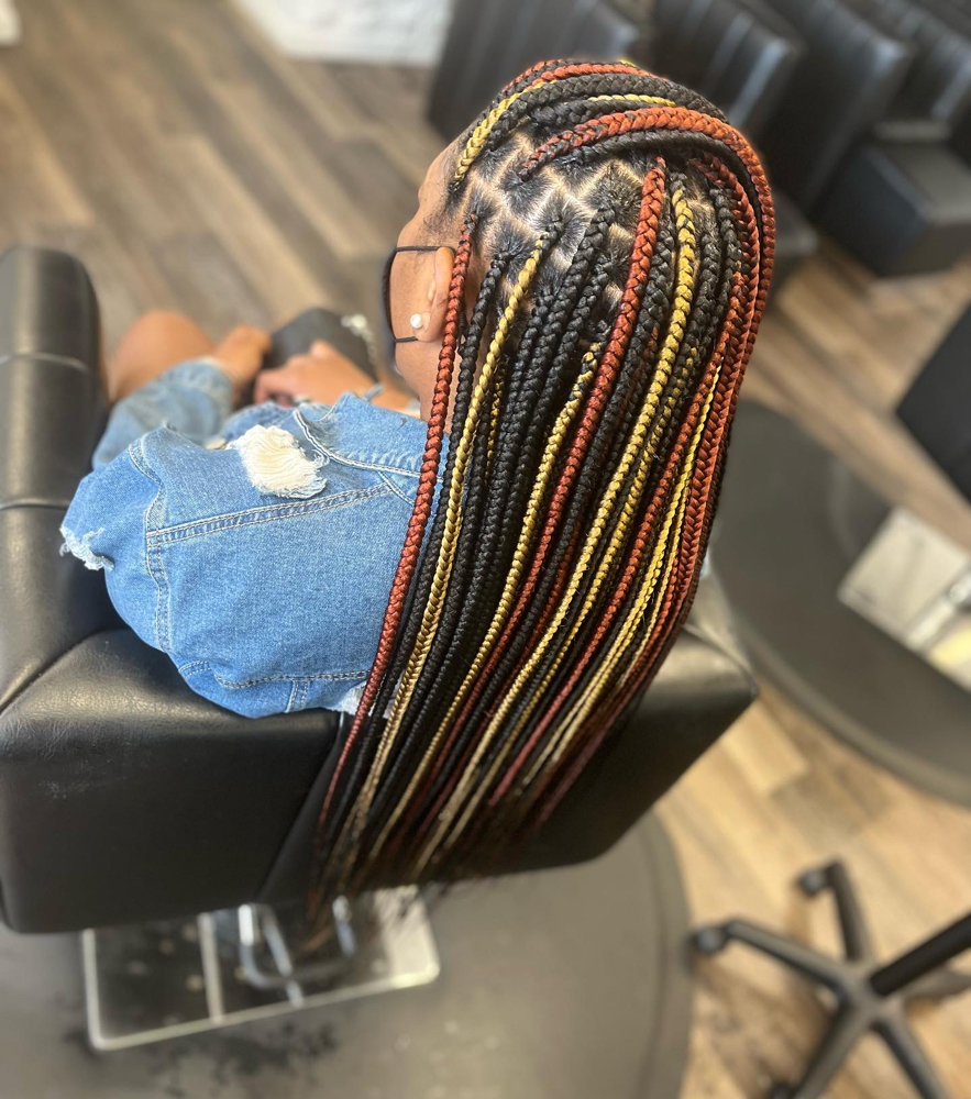 Knotless medium box braids