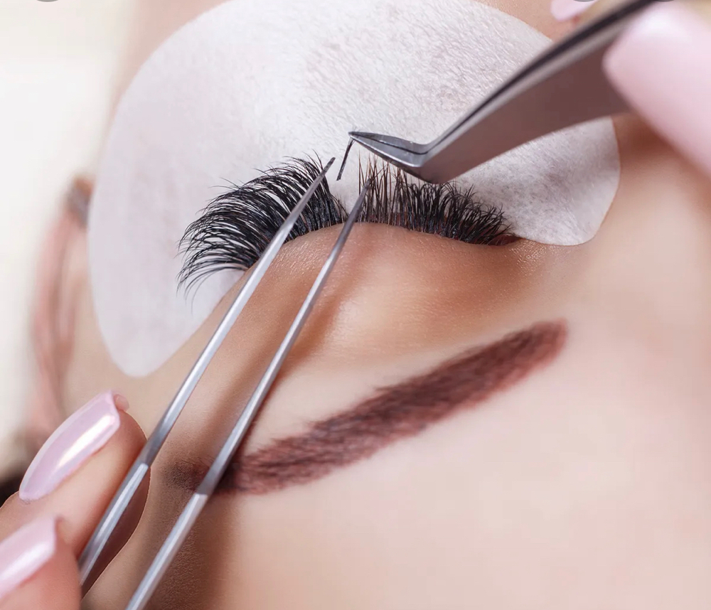 Weekly Eyelash Quickfill
